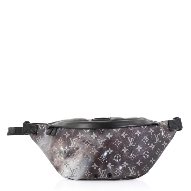 louis vuitton white bum bag