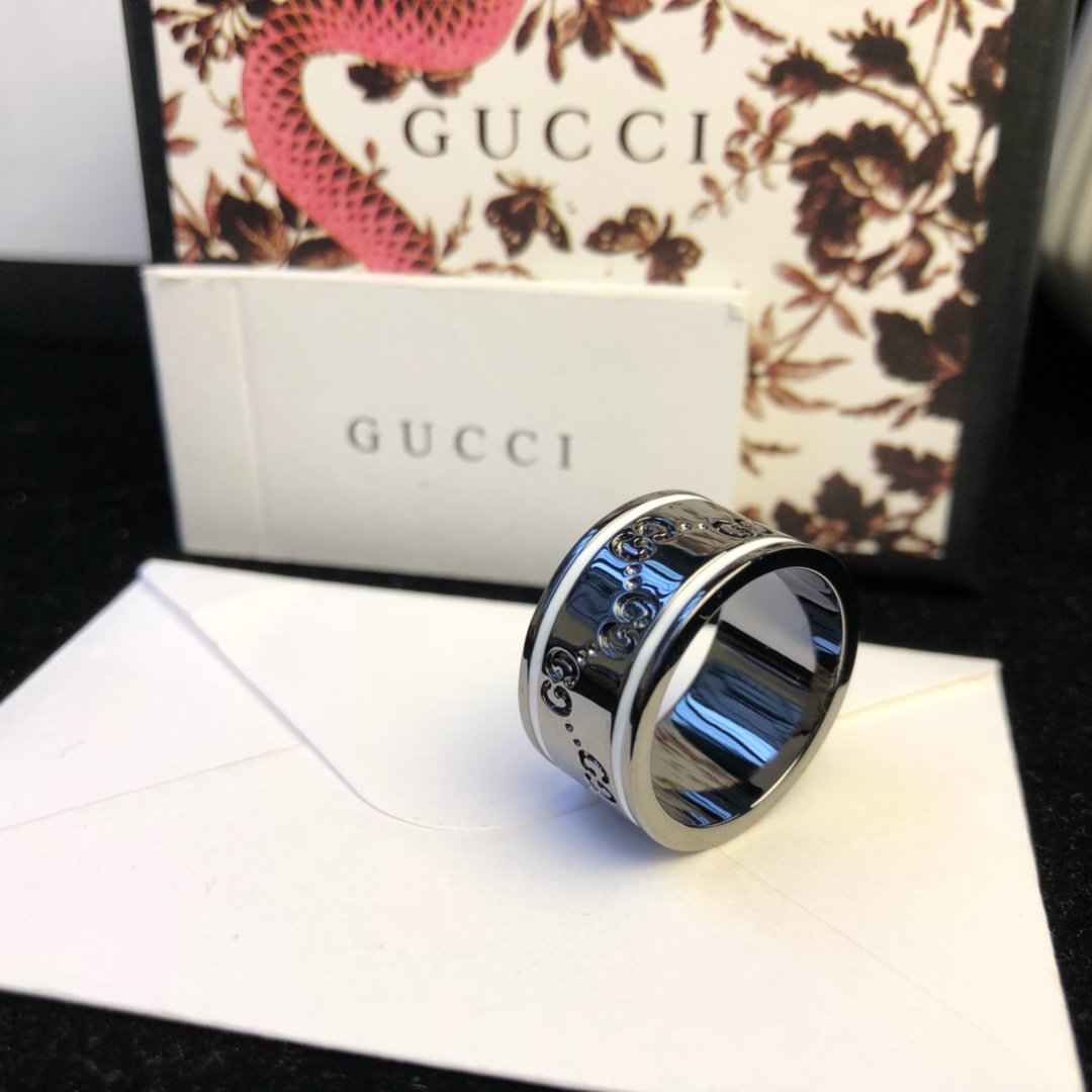 gucci ring finance