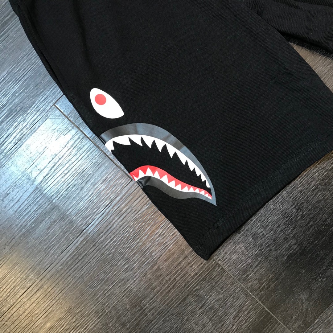 color camo shark sweat shorts